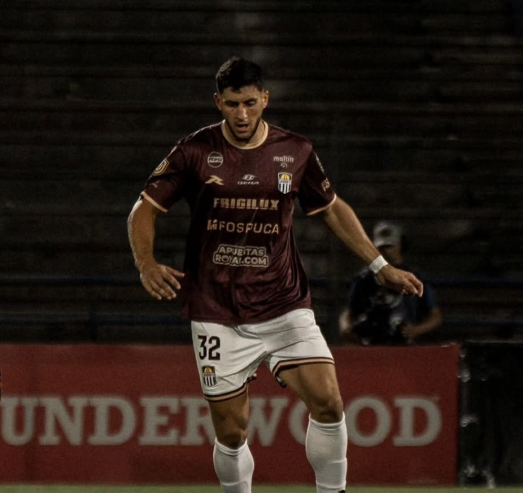 Eze Neira con HRK